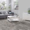 Krono Original Impressions K387 Silverado Slate kőhatású laminált padló a laminált padlókra jellemző legjobb funkcionális tulajdonságokat ötvözi a természetes kő dizájnjával.